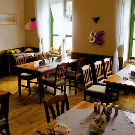 Hanacky Dvur Hotel